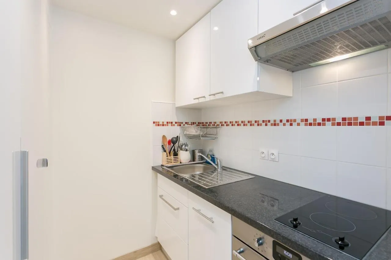 Sourdiere Louvre Vendome With Ac Apartment Paris